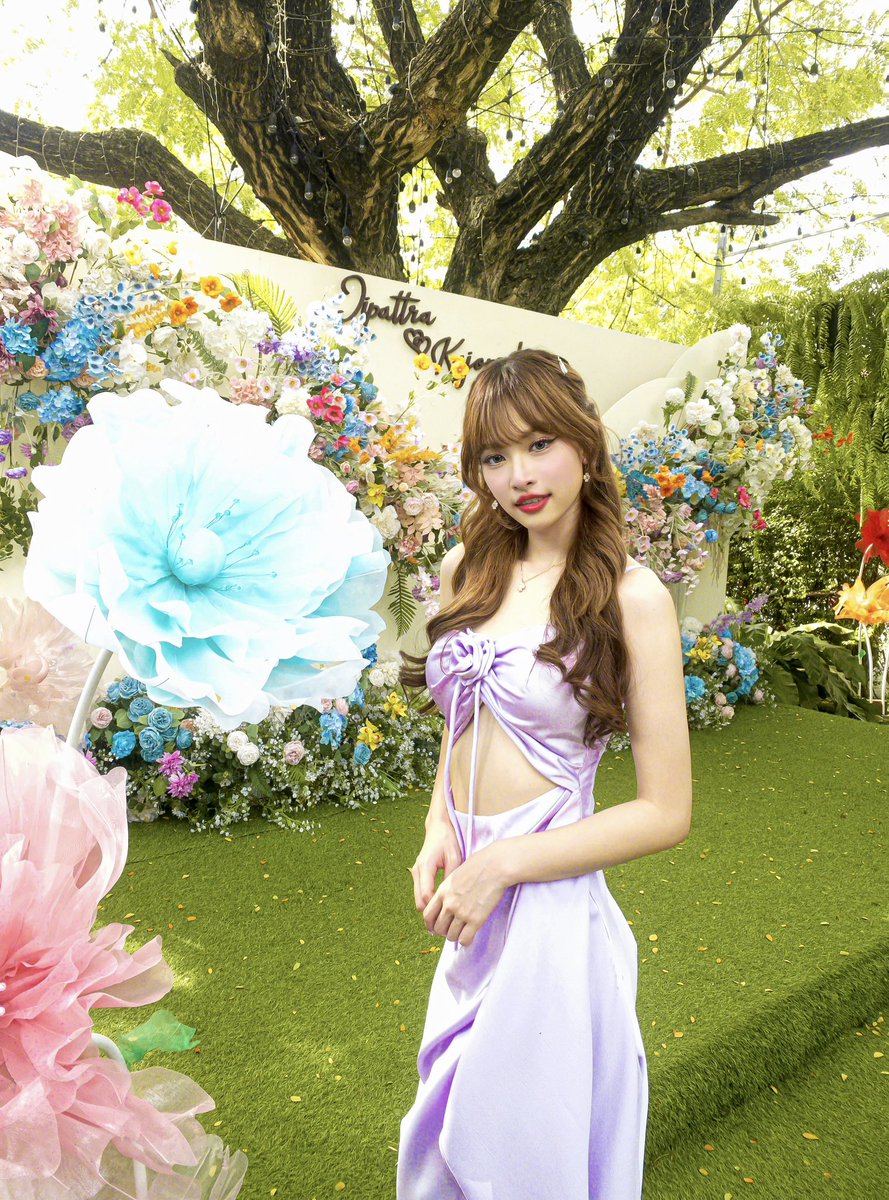 chanya_cyp's tweet photo. 💜💐
#NewChanyapuk #Valaby 
#ChanyaQRRA https://t.co/Zs5adrTjh6