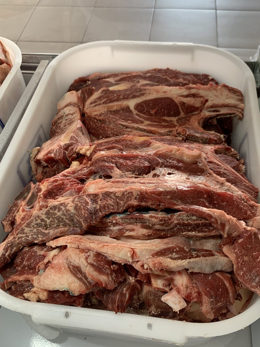 Kariks Meats and Farm tweet media