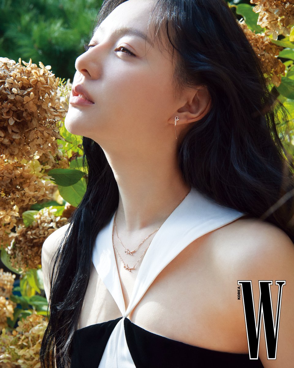 highziumstudio's tweet image. [#김지원]
더블유 Vol.11 스톤헨지 에디션북 공개📿💍
-
#KIMJIWON #하이지음스튜디오 #HighZiumstudio #화보 #magazine #더블유 #더블유코리아 #wkorea