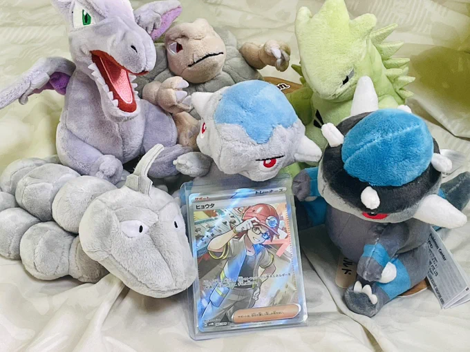 友達の付き合いで行ったカードショップに推しがいましたので買いました