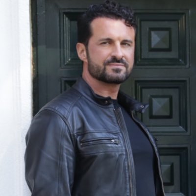 Quique_escriva's tweet photo. #NuevaFotoDePerfil https://t.co/oWZ0ccj8HV