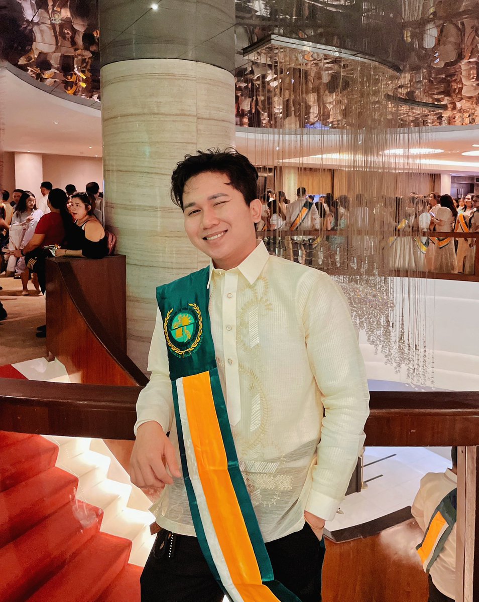 reeeeeyben's tweet photo. Thank you, God, for illuminating my path in both life and career.🥹🎓🫶 

Reyson B. Palacios, MGM
Master in Government Management
COC-PHINMA Cagayan de Oro City
2024 https://t.co/Oy5PpNFK4v