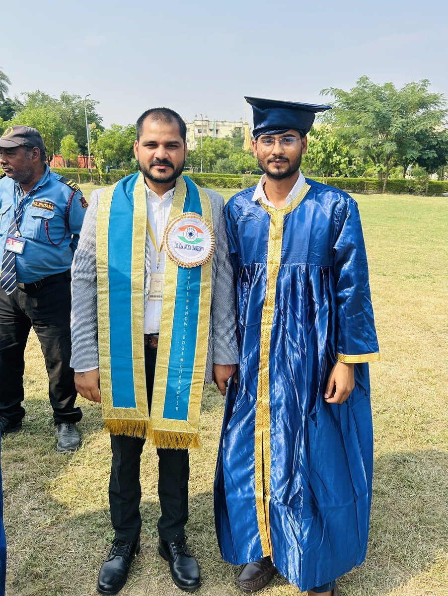 tanujsangar94's tweet photo. If you believe in yourself anything is possible” #Aligarh #Dknmu #Convocation #study #tanujsangar #Chharra #Newai #Rajasthan #Modi https://t.co/cKHFPXJAJi