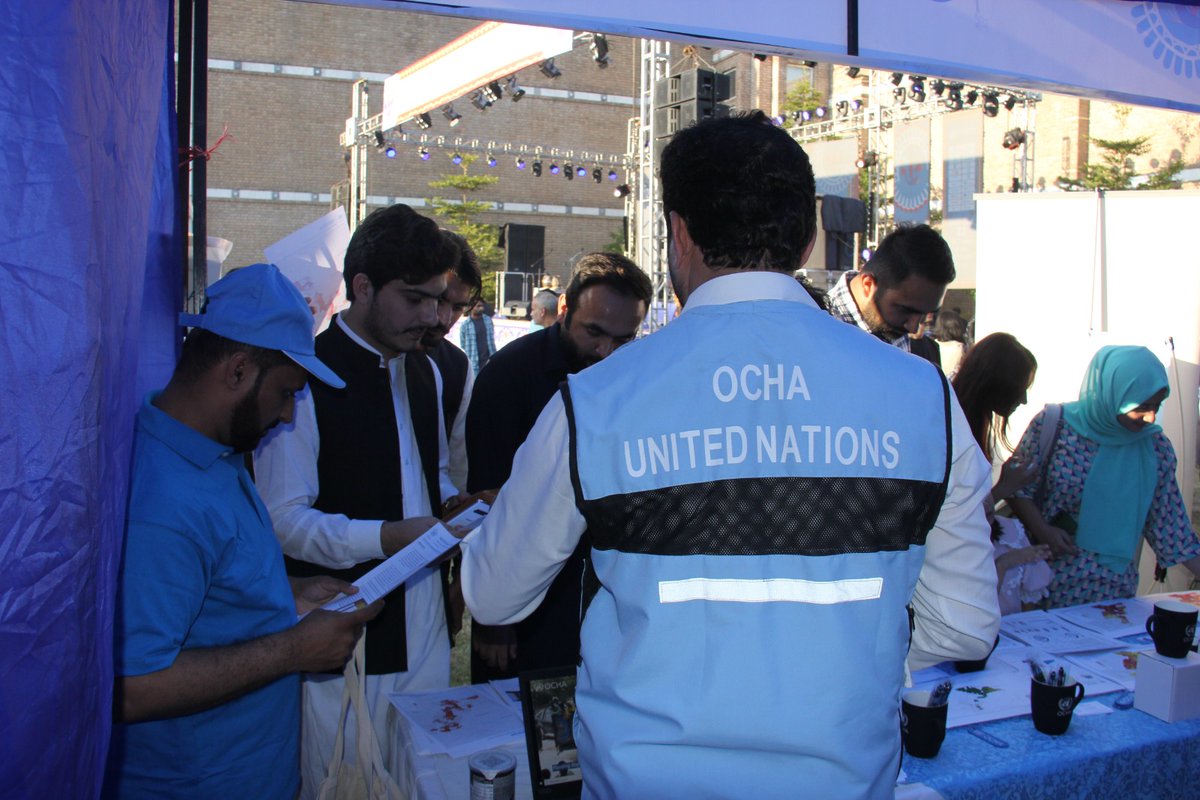 🎉 #UNDay2024! 
UN Pakistan hosted a vibrant event at Islamabad, with 22 UN agencies showcasing projects &amp; hosting quiz competitions.
OCHA Pakistan proudly engaged visitors with an informative stall &amp; OCHA work in  Pakistan. 
Read more: bit.ly/3YBoWlX
#UNOCHA #IamtheUN