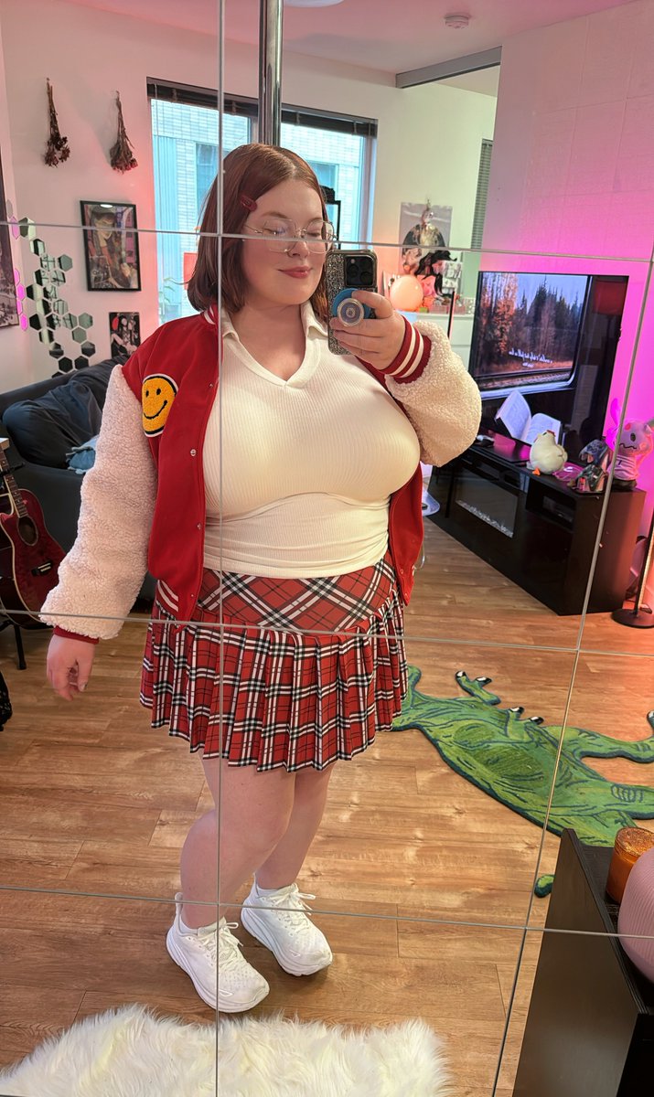 MojoAdjacent tweet media