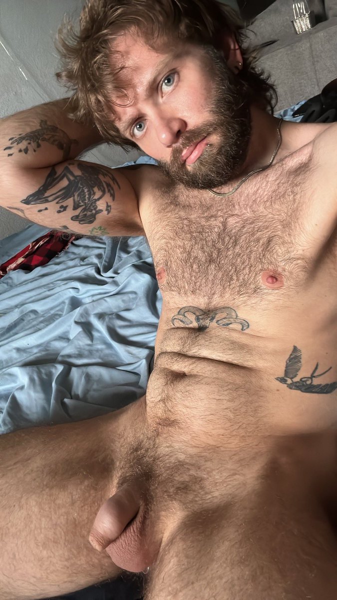 small_dick_men's tweet photo. https://t.co/KvdtmZt9nt