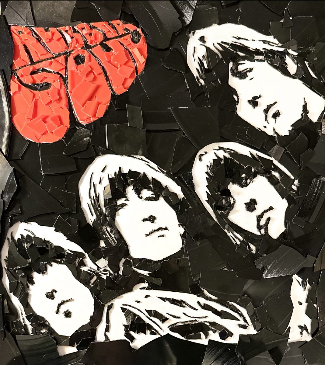 record_breakart's tweet photo. @thebeatles Vinyl Record Art. Made entirely of broken vinyl record pieces. ✨ Honoring the Rubber Soul album. 🧡
#thebeatles #TheBeatles #johnlennon #PaulMcCartney #RingoStarr #GeorgeHarrison #vinyl #art https://t.co/CW2pujgXtk