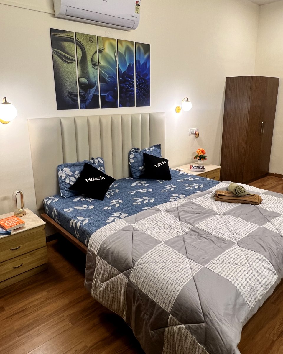 breakationtrips's tweet photo. Always say yes to new adventures...Book your staycation today!
•
2 BHK Luxurious Villa @ ₹9,200/ night
in Shahpur ↝ BT Zaras
•
CALL US: +91 85912 97379
•
CLICK HERE: https://t.co/oxLO6U9Rvx
•
•
#breakationtrips #staycation #travel #familyvacation #holidayweekend https://t.co/860GR2bdQC
