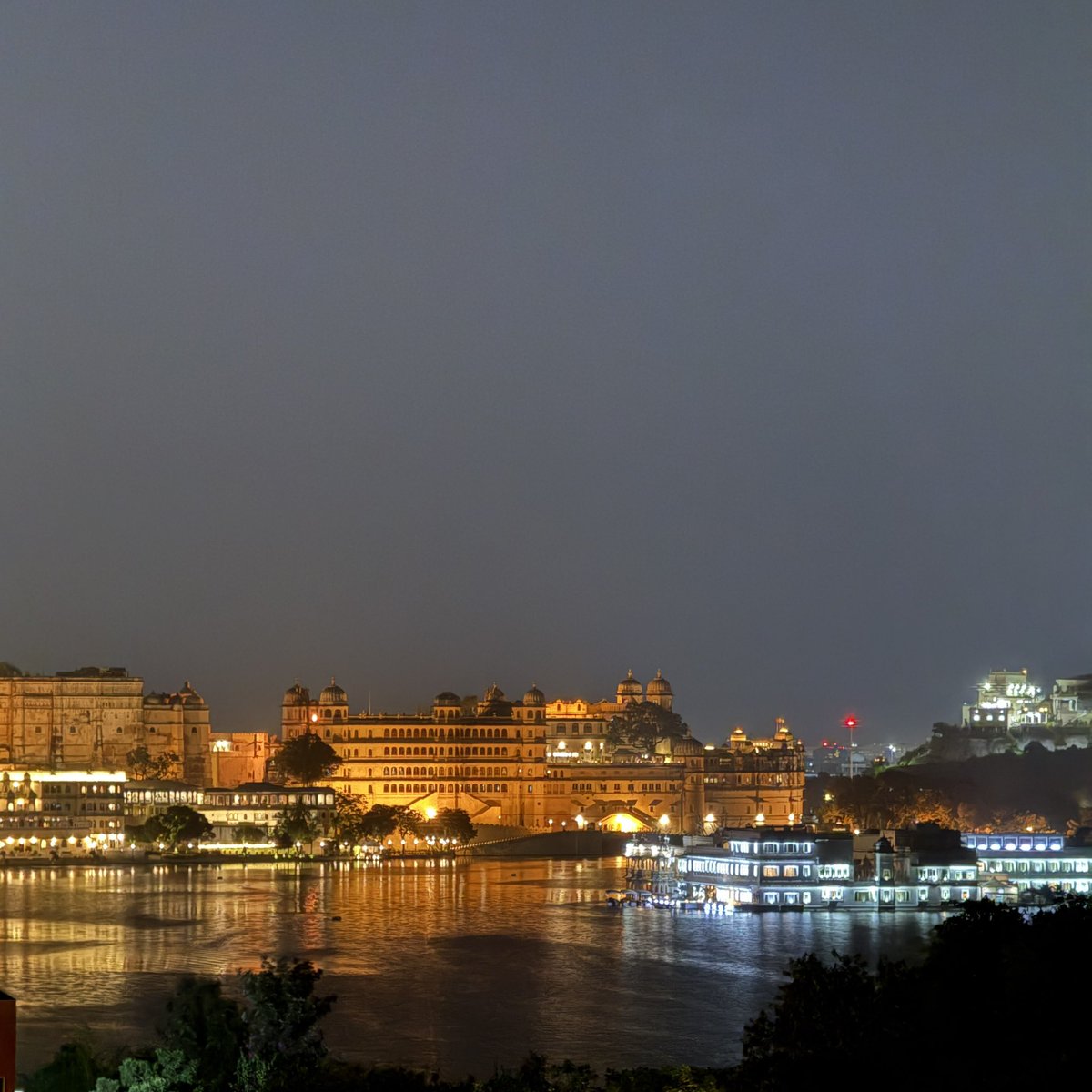 ranveer_99's tweet photo. Feeling blessed to call home the place where everyone else plans their escape.
#Udaipur https://t.co/Gm9QwdLhZ7