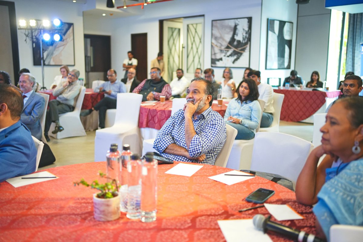 Founder Startup House (Draper Startup House) tweet media