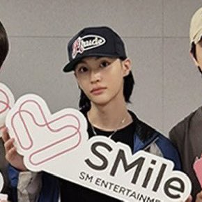 พี่แป้งzbingลอ ตอบหนูน่อย ขอrobuxฟรีได้ไมค่ะ พี่แป้ง พี่แป้งเป็นมะเล็งลอ หนูเห็นมันขึ้นไนคำค้นหา พี่แป้งเลิกกับพี่ป็อบแล้วลอค่ะ