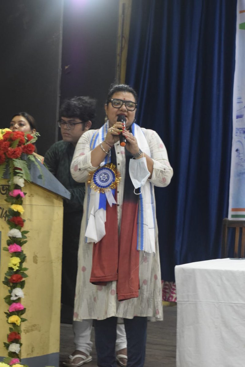TTJoddha's tweet photo. At the ‘#TTJCrest2024’ event, we unite to reinforce the TMC’s vision for a brighter future. Under the guidance of @MamataOfficial and @abhishekaitc

Joy Bangla💚 https://t.co/qy11dhpbAw