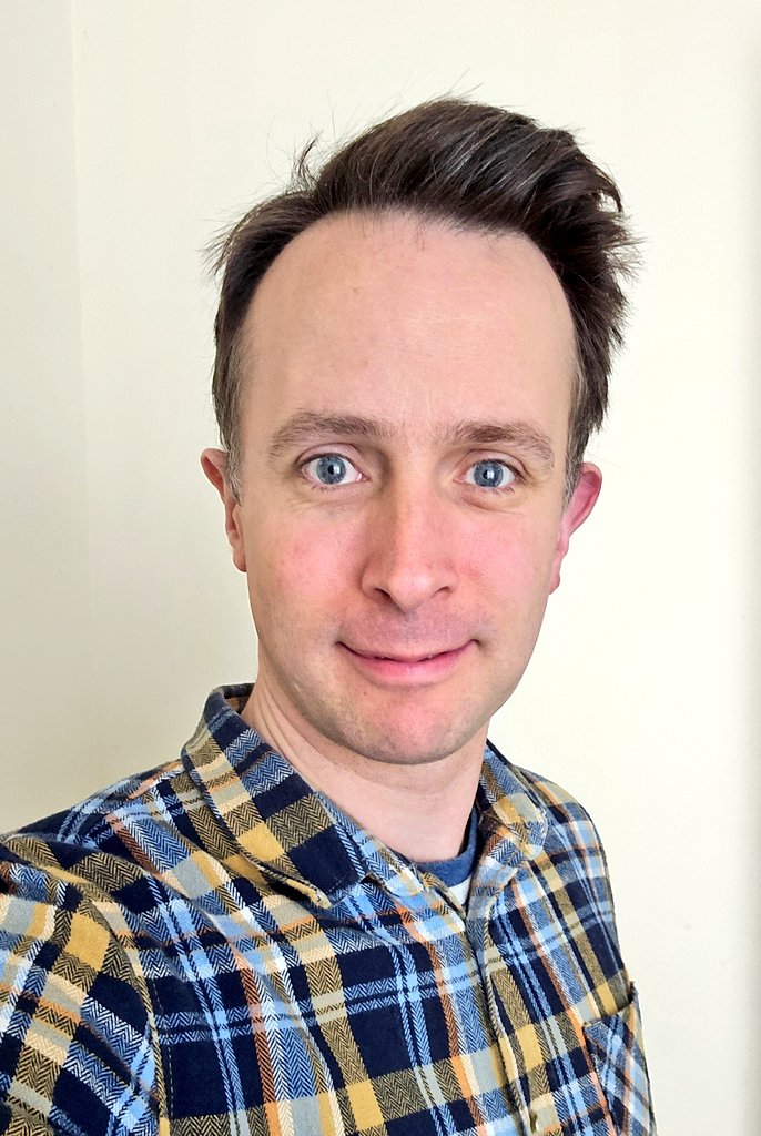 Colin📚 tweet media