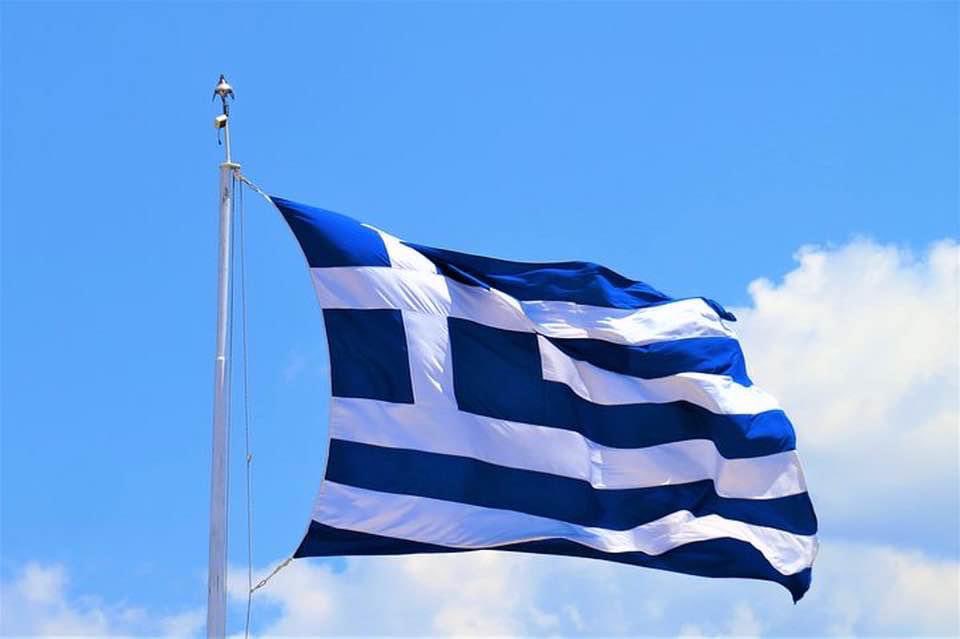SofiaNikolaou_'s tweet image. Η σημερινή ημέρα δεν χωρά πολλές εισαγωγές. Είναι ημέρα εορτασμού της αντίστασης και του σθένους των Ελλήνων απέναντι στο ζυγό του φασισμού και της υποδούλωσης. Χρόνια πολλά, Έλληνες όπου γης. Χρόνια πολλά, Ελλάδα.