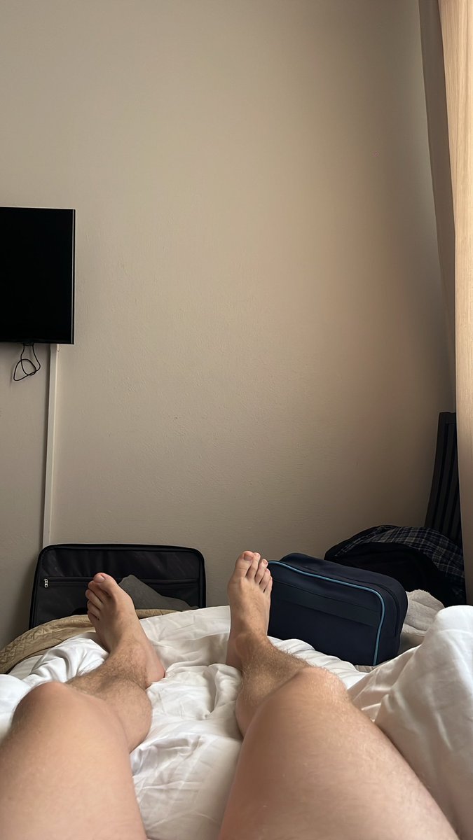 iosilli's tweet image. Чекаю виїзд десь в Житомирі, хочу вже додому