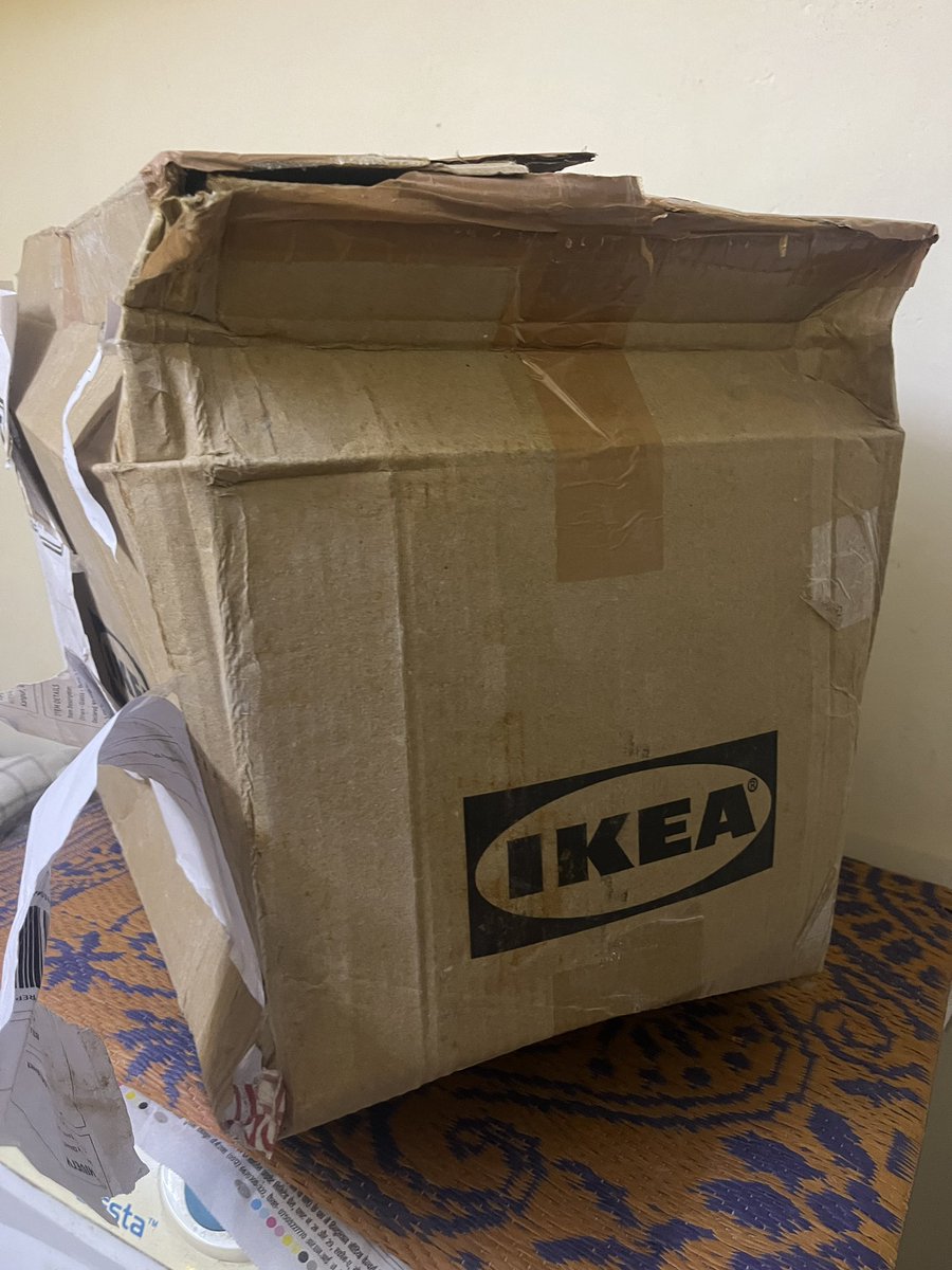 Anyakapoor11's tweet photo. Hand Down to the worst delivery service ever by @delhivery. Look how they have smashed the box and broke all my vases inside it. First they did the 3 days late pickup then 3 days late delivery. And now they are complaining my packaging was not good and we do not ship fragile item https://t.co/aL4giGInbs