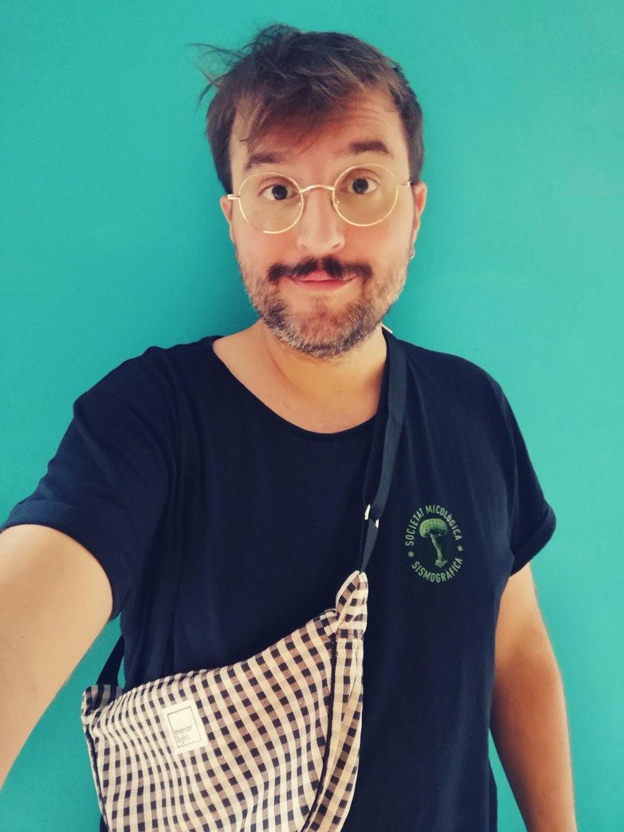 Jo ja tinc el meu farcellet de la <a href="/manarlight_/">manarlight 🍉</a>. 
I vosaltres, què teniu?