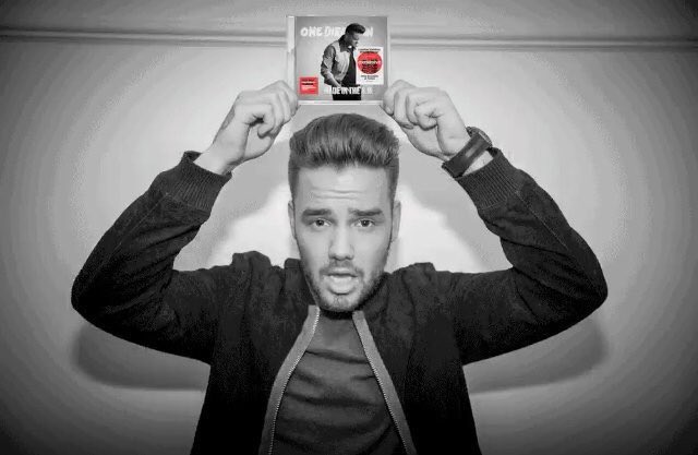 ziamsole's tweet image. 🔙 Liam with his individual cover of #MITAM ♥️