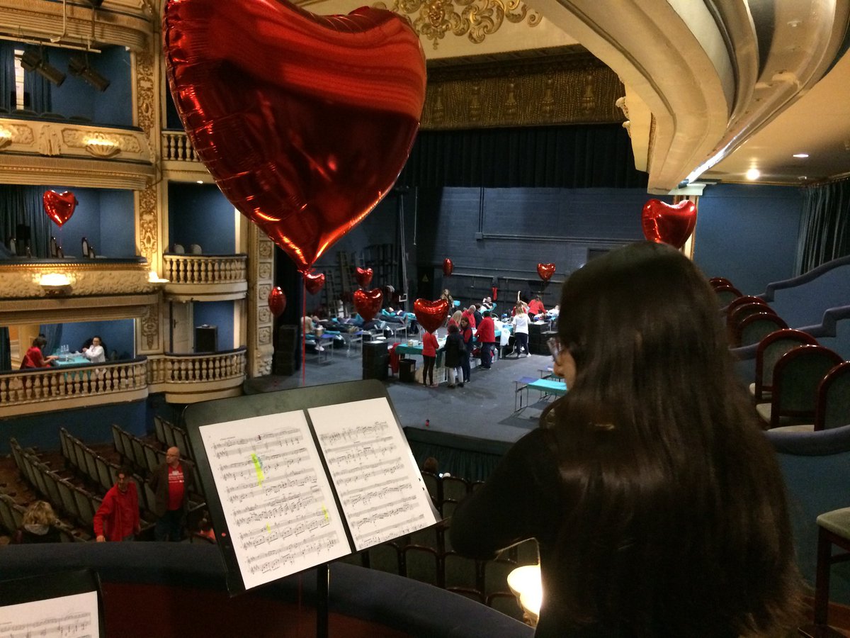 AlicanteMag's tweet photo. 🩸 El Centro de Transfusión de la Comunitat Valenciana @GVAdonasang vuelve a instar a la ciudadanía a donar sangre en el @teaprinalicante. La octava edición de la iniciativa tendrá lugar el martes 29 de octubre de 09:30 a 21 horas https://t.co/F9jLoX8qU4 https://t.co/VybS6A5JIH
