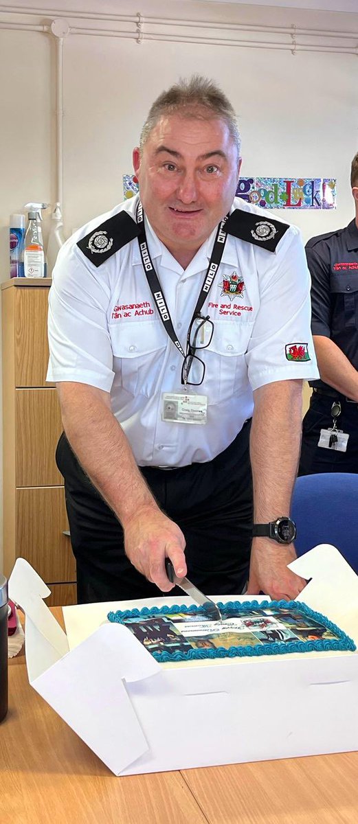 So after 33 years it’s time to retire from the Fire Service.From the very start of walking through the arch at Southwark Training Centre to walking out of HQ on Friday I have had the pleasure and privilege to have worked with the most fantastic people.