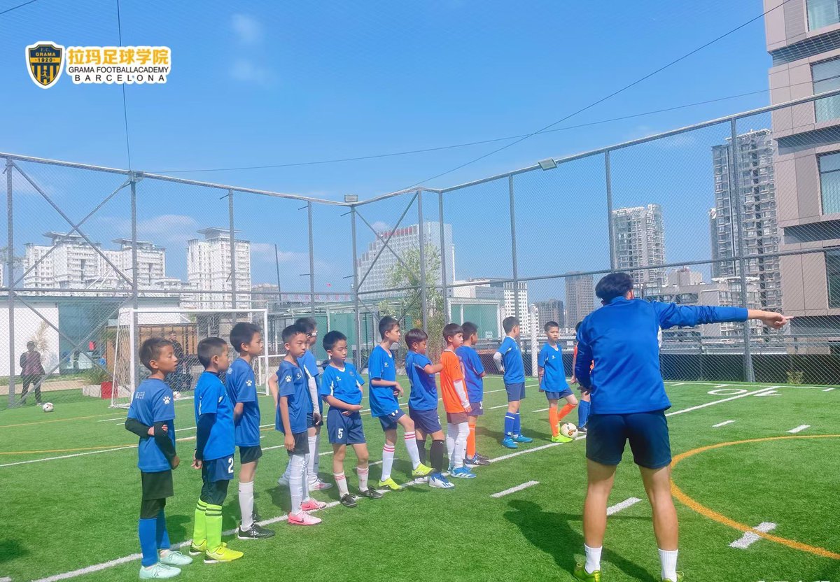 LAMAFootballAcademy tweet media