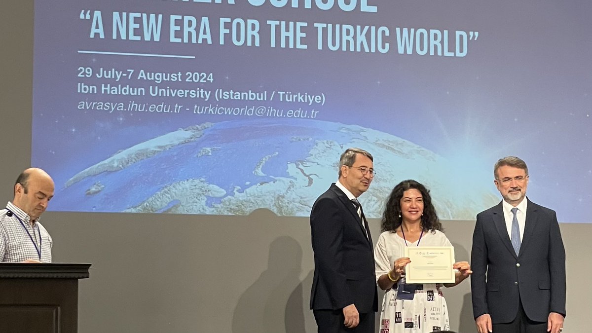 Dr. Esra Karahindiba (@esrakarahindiba) on Twitter photo Birleşik Arap Emirlikleri’nin önde gelen düşünce kuruluşu <a href="/TrendsRA/">TRENDS Research & Advisory</a> için kuruluşunun 15. yılında Türk bloğunun yükselişini yazmamda <a href="/hace_ihu/">HACE-Avrasya Çalışmaları Merkezi</a>’nin organize ettiği Türk Dünyası yaz okulunun büyük katkısı oldu. Teşekkür ediyorum <a href="/SariYasar/">Yaşar Sarı</a> Hocam.
trendsresearch.org/insight/the-ri… Birleşik Arap Emirlikleri’nin önde gelen düşünce kuruluşu <a href="/TrendsRA/">TRENDS Research & Advisory</a> için kuruluşunun 15. yılında Türk bloğunun yükselişini yazmamda <a href="/hace_ihu/">HACE-Avrasya Çalışmaları Merkezi</a>’nin organize ettiği Türk Dünyası yaz okulunun büyük katkısı oldu. Teşekkür ediyorum <a href="/SariYasar/">Yaşar Sarı</a> Hocam.
trendsresearch.org/insight/the-ri…