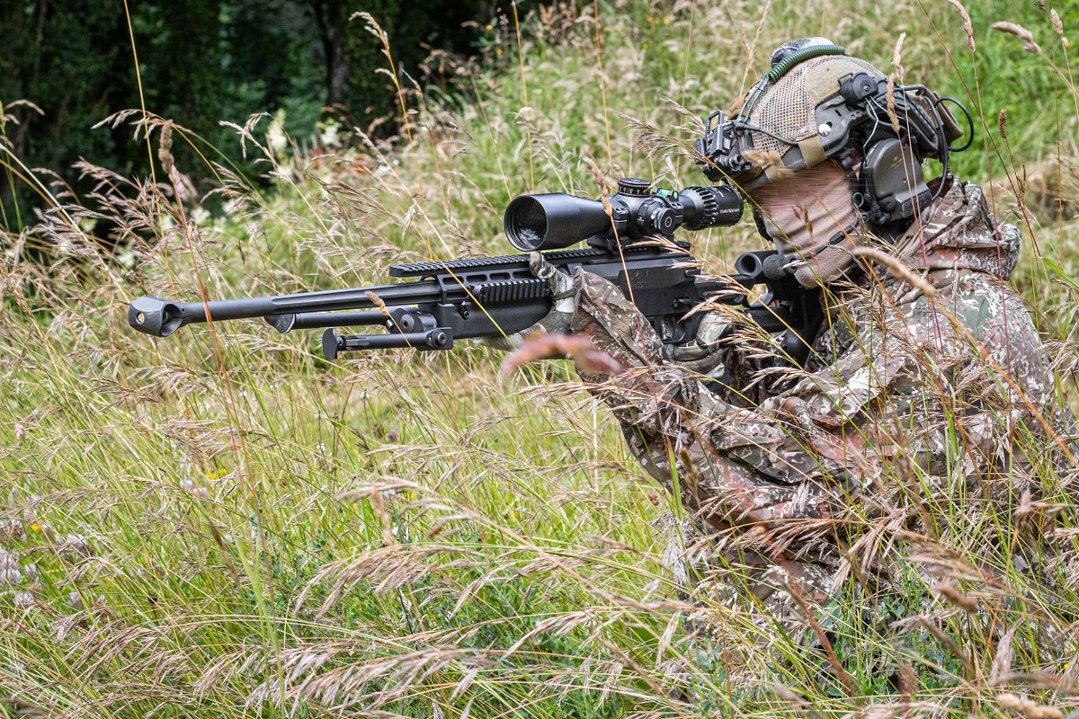 The .375 Swiss P, a caliber specially developed for operational snipers.
A major improvement on .338 weapon systems, the .375 Swiss P offers a major gain in power, accuracy and effective range.