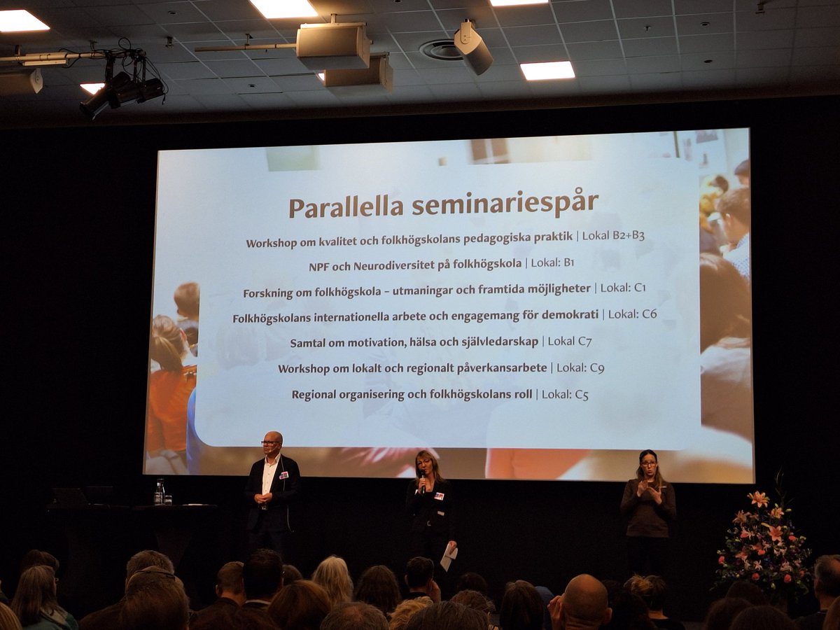 anru_'s tweet photo. Då kör vi! #folkhögskola #folkhögskoleforum https://t.co/ICtqowuAfA
