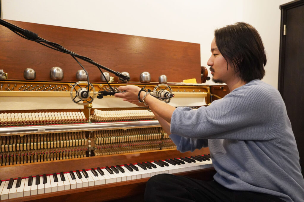 多方面で活躍されている鍵盤奏者TAIHEI (Suchmos, 賽) さんに、自宅スタジオでご愛用頂いている TRIAD-ORBIT スタンドシステムについてお伺いしました✨

自由度の高い設置性能など、多くの点で高評価をいただいています！

fullten.jp/blog/contents/…

#TRIADORBIT #TAIHEI #Suchmos #賽