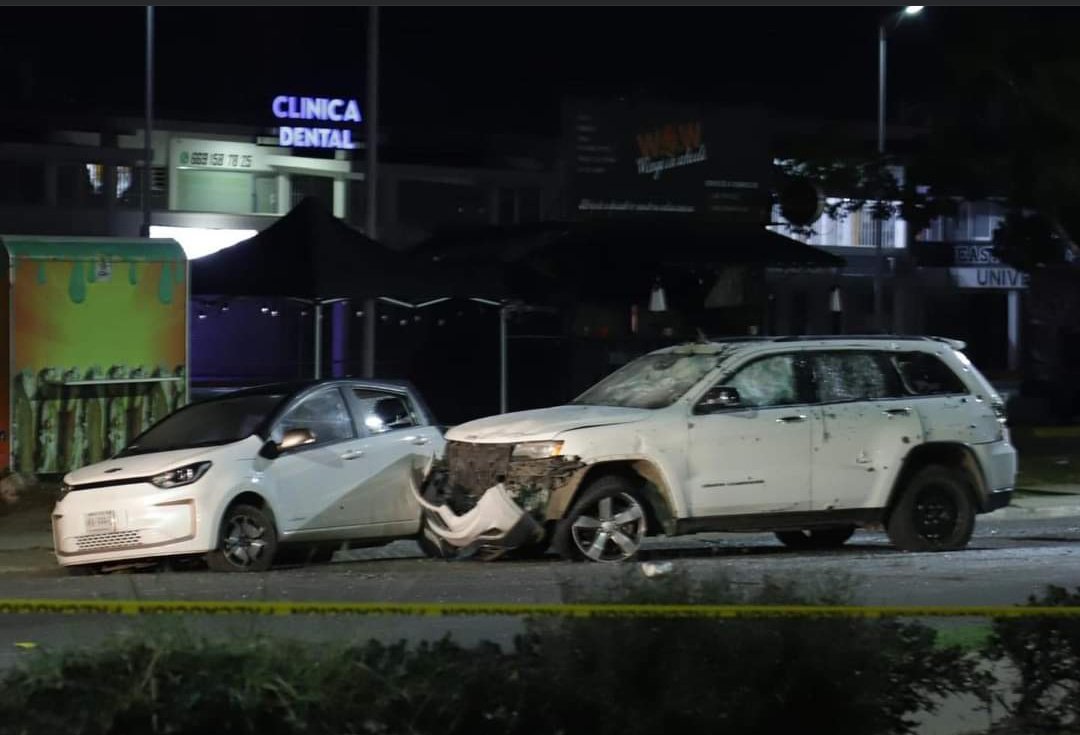 tercia_1's tweet photo. ¡SINALOA, ESTADO EN GUERRA!🚨
Casi 2 meses de una guerra que parece interminable, hoy fue Mazatlán, ayer Angostura, de Culiacán y alrrededores que decir.. La economía por los suelos, la inseguridad a tope y el gobierno incompetente! Nuestra triste realidad.
#Mazatlan
#Culiacán https://t.co/9Q13KPT5uy