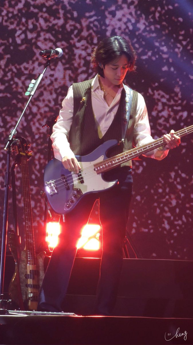 dayofcheng's tweet photo. 【2024 FTISLAND LIVE ‘PULSE’ IN KAOHSIUNG】 
#FTISLAND #LIVE #PULSE #LeeJaeJin #Kaohsiung #FT아일랜드 #이재진 #대만 #가오슝 https://t.co/QiF7dOOcV1