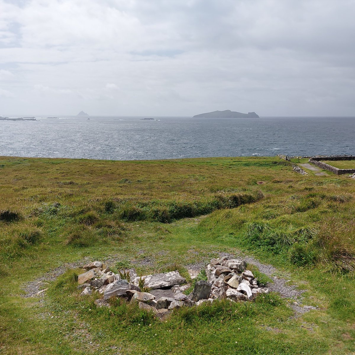 Nuala O'Connor (@nualanic) on Twitter photo Link to 'Sorrow and Honey' my new short story set on the Dingle Peninsula.
With thanks to Spoken Stories Producer <a href="/clinianluain/">cliodhna ni anluain</a> & actress Clare Dunne, who voices the story so beautifully.
podcast.rasset.ie/podcasts/audio… Link to 'Sorrow and Honey' my new short story set on the Dingle Peninsula.
With thanks to Spoken Stories Producer <a href="/clinianluain/">cliodhna ni anluain</a> & actress Clare Dunne, who voices the story so beautifully.
podcast.rasset.ie/podcasts/audio…