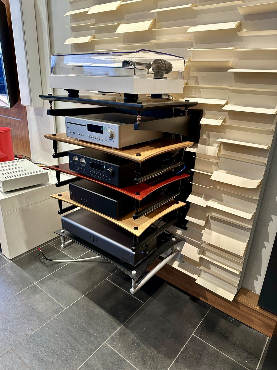 AudioVenue's tweet photo. Speaker change on our T+A 200 system. ATC SCM 40 conncted.
.
#tplusa #taelektroakustik #tanda #mp200 #speakers #audio #hifi #ealing #maidenhead #hifi #atcatcspeakers #atcscm #atcscm40 #scm40 #atc #hifisystem #tplusa #atcloudspeakers 
.

@atc_loudspeakers https://t.co/xHiYqt2S3o