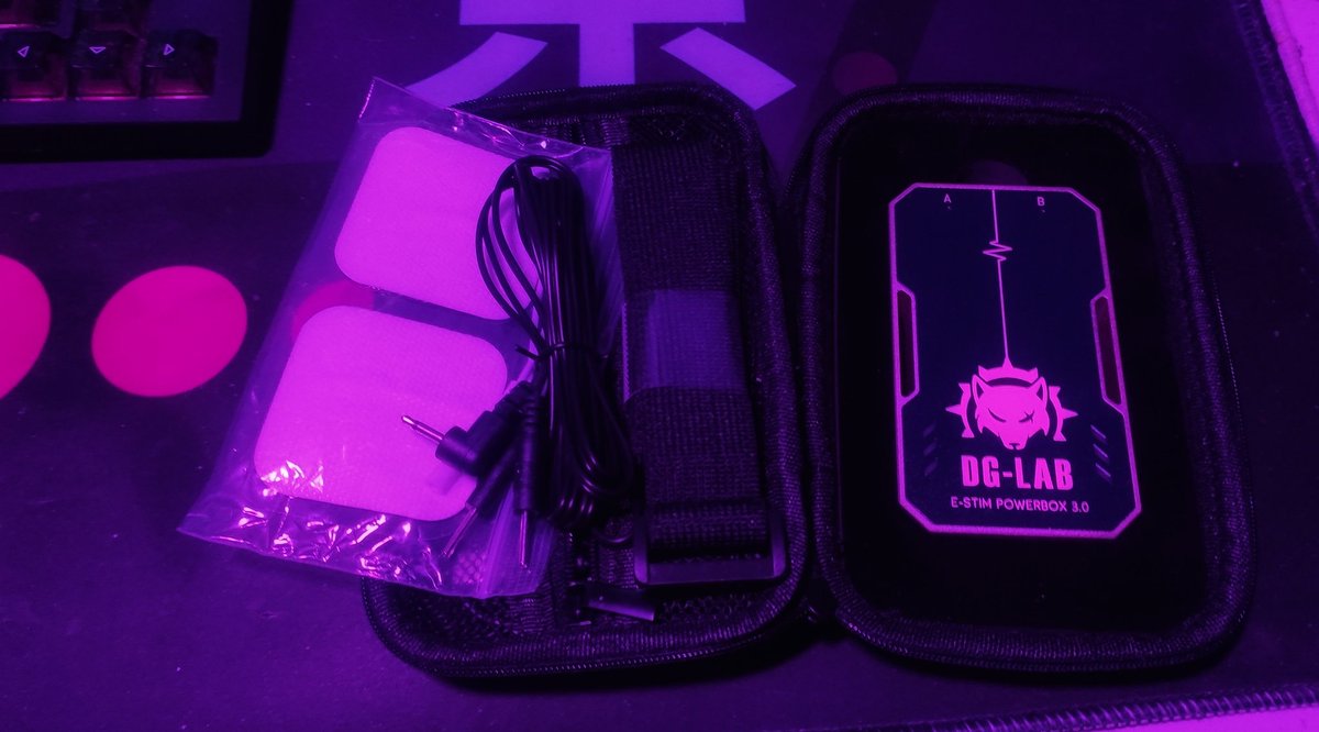 ob1k2's tweet image. #estimation #estim device the coyote 3 from dg-lab is pretty amazing! ;)