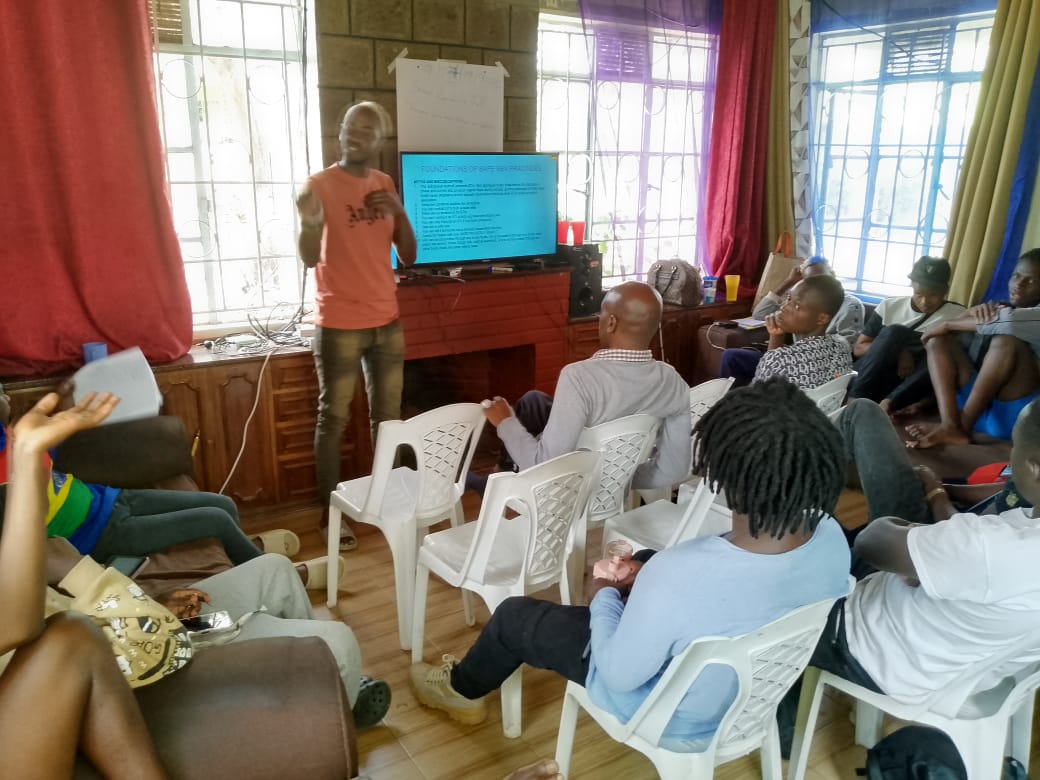 Thenature_net's tweet photo. TOT Sexual Reproductive Health Peer-to-Peer

Proud to join HIAS’s SRH peer-to-peer training, empowering displaced communities to make informed choices and educate each other. 

A powerful journey of learning and leadership! #CommunityEmpowerment #SRH #PeerToPeer https://t.co/pA9gX3RDzG