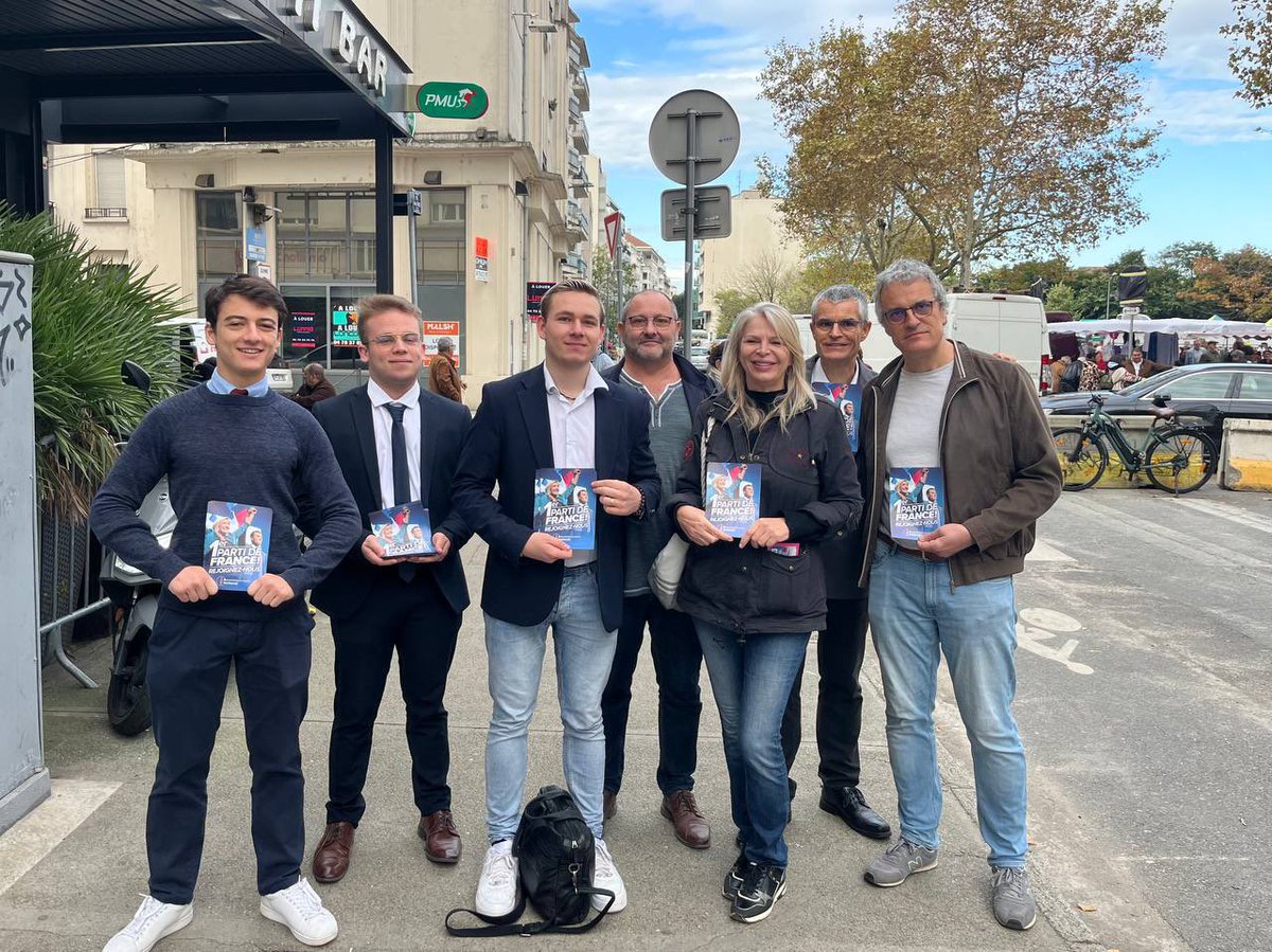 RN69_officiel's tweet photo. 🦁Mobilisation ce week-end pour les militants du #Rhône avec collage et tractage à #Villeurbanne et #Tassin ! Merci à tous ceux qui œuvrent sur le terrain pour porter nos idées ! 🇫🇷

#RN #PremierPartiDeFrance #JusquÀLaVictoire https://t.co/IgtQV5dI0m