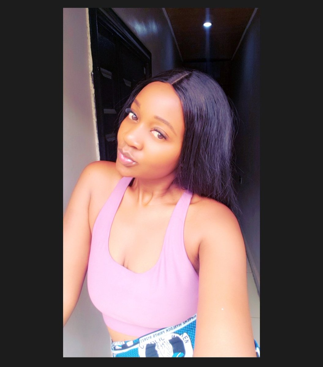 perfume_addict zm🇿🇲 tweet media