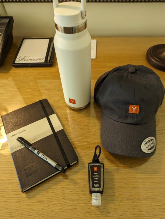 rachelhuml's tweet photo. 1/ It’s been over a year since @cambioml joined @ycombinator , and it’s been life-changing. Easily the most challenging yet rewarding year of my life. Looking back, here’s what helped us get in—and what I’d tell other founders: https://t.co/SJaihdqf2I