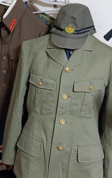 海軍マネ子 