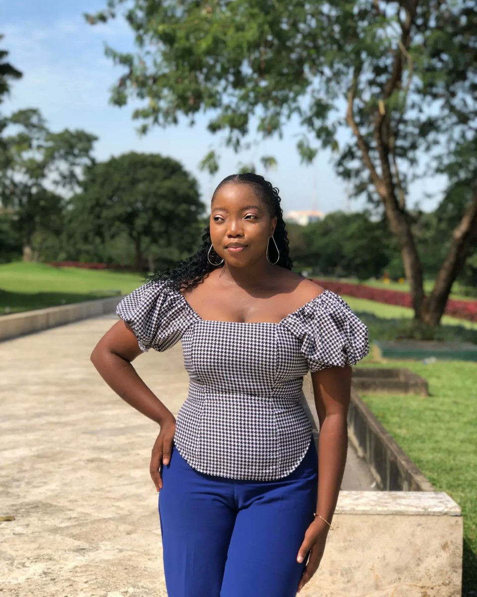 peppermintco__'s tweet photo. Honestly, only Peppermint. Only one.
Features:
Form fitted full length blouse with curved waist
Fully lined
No boning
Zipper
Elastic shoulder sleeve (can be worn on and off the shoulder)
Fabric: Houndstooth crepe
(Other fabric options available) 
Price: 15,000 https://t.co/futgXbGNT5