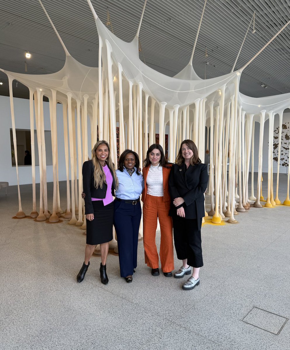 A unique piece by Brazilian artist Ernesto Neto, Just like drops in time, nothing (2002), one we could indeed smell before we could see. This immersive work uses spice-filled fabric to engage all senses, inviting us to truly experience the art. Exhibited with support from Clayton