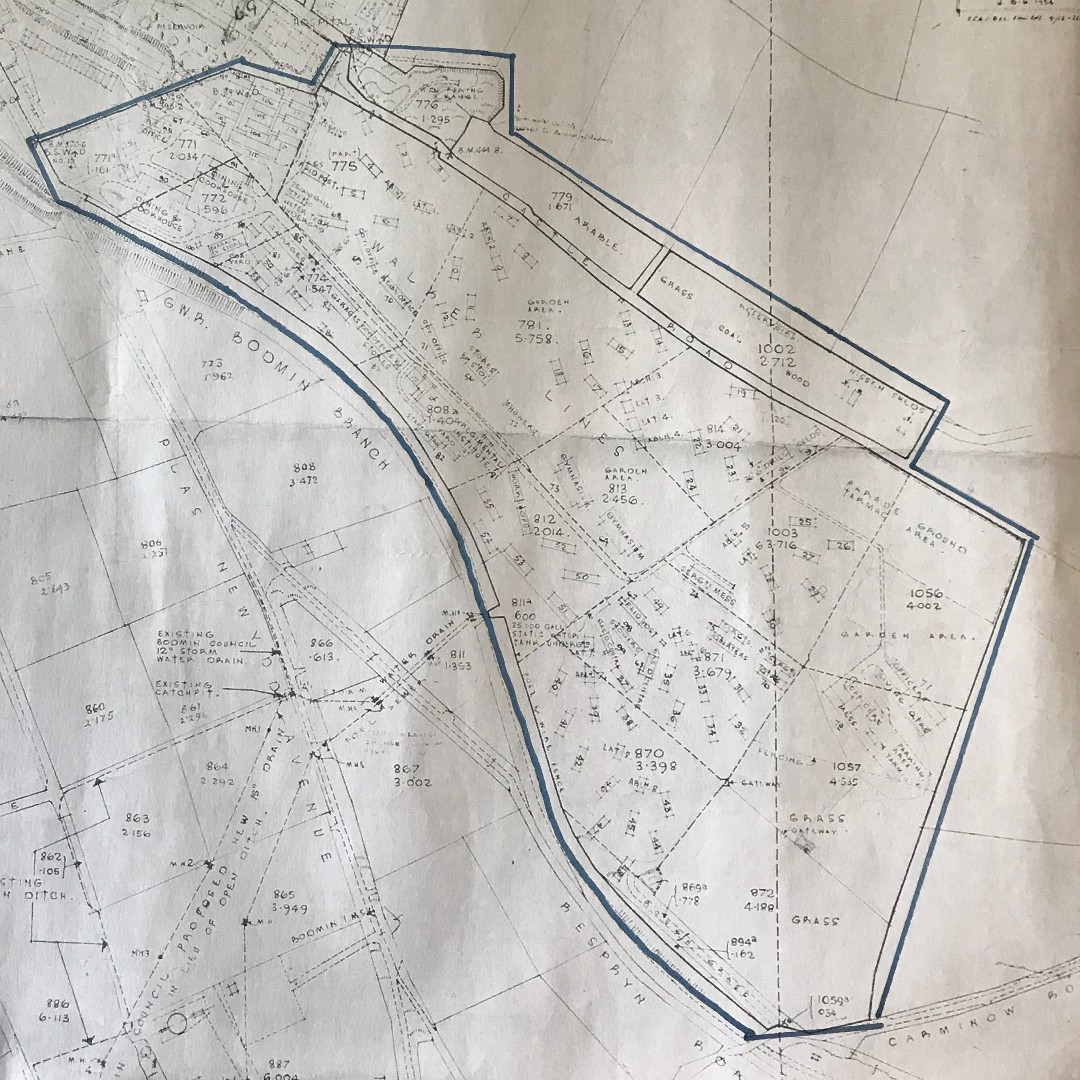 Today at 11am and 1pm, it's Bodmin Keep's History Tour! Join us as we retrace the steps of thousands of American GI's posted to Bodmin during the Second World War! visit: ow.ly/7SgR50TNnlV 
#bodminkeep #HeritageTour #KeepBodmin #MilitaryHistory #HistoricTours #LocalHistory