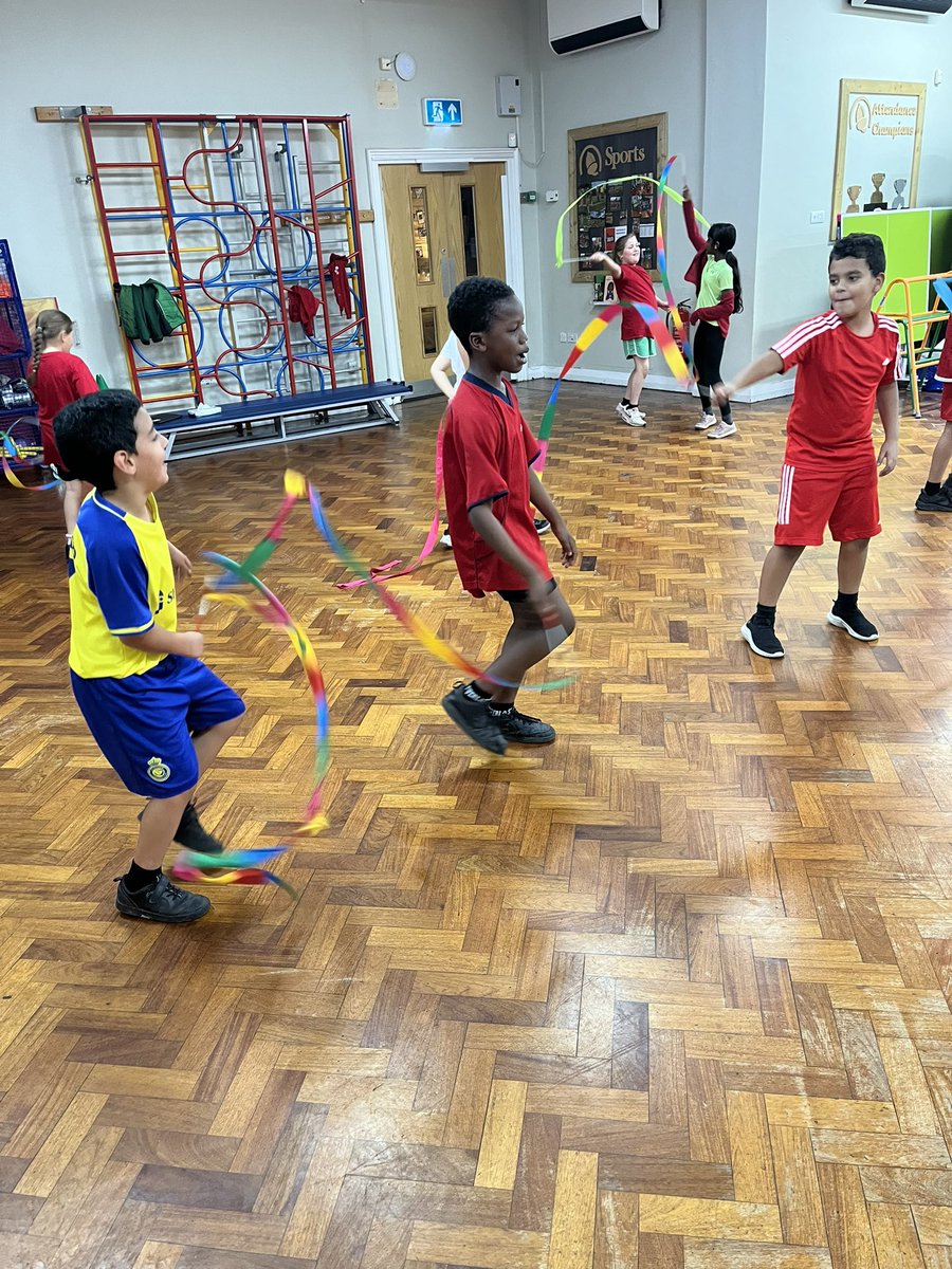 Mr Holmes tweet media