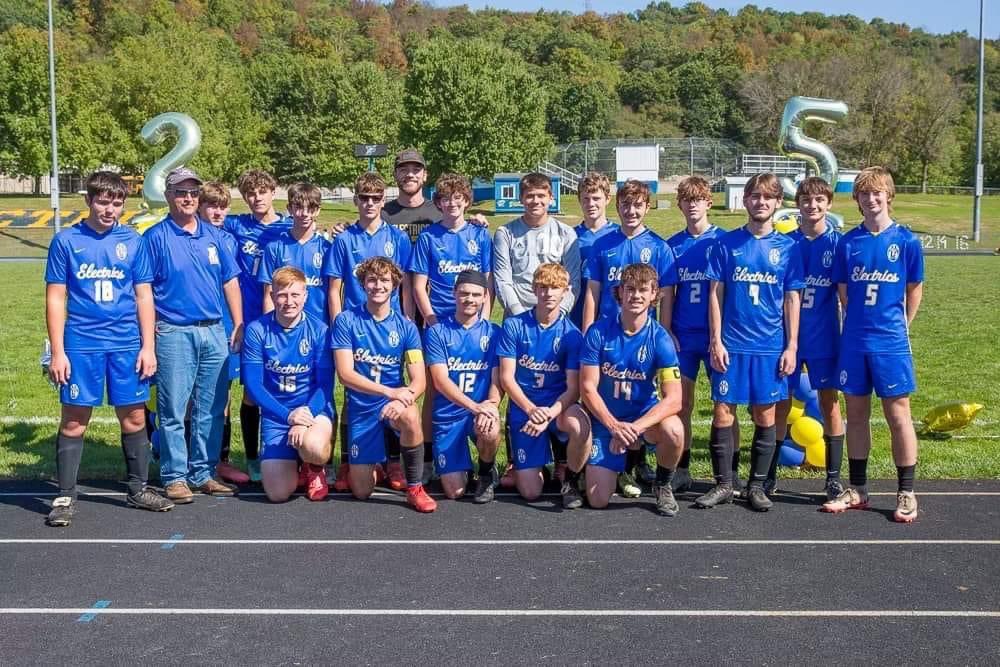 Come check out Grace &amp; Gounds Coffee while supporting Philo Mens Varsity Soccer as they take on Minerva for the Sectional Championship.
Philo Athletic Complex
Thursday 10/17 at 6:30pm <a href="/PhiloAD/">Philo Athletics</a>