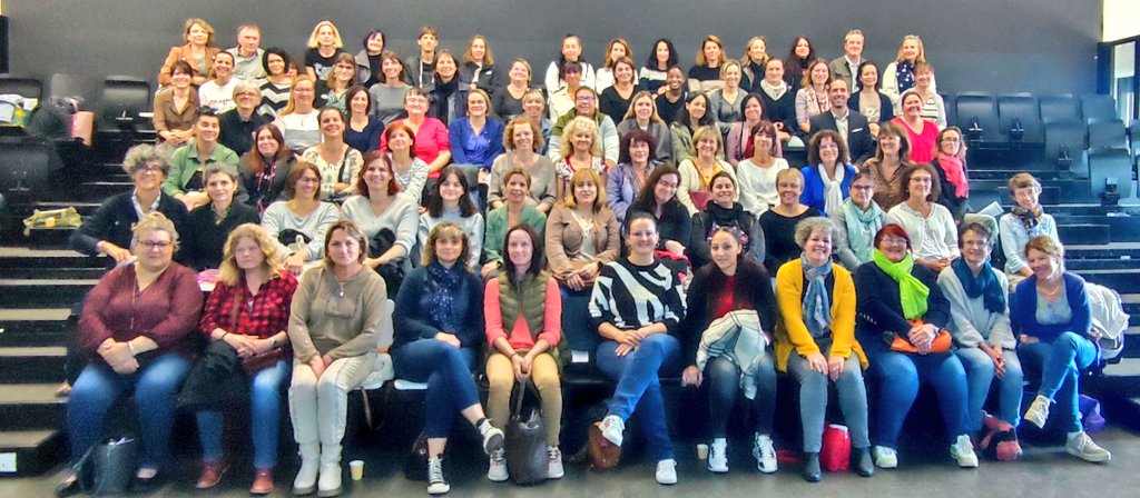 AdjointP10676's tweet photo. Réunion de rentrée du Pial de St Jean de Bournay. Une équipe de professionnels au service des élèves. Merci à toutes pour votre investissement. https://t.co/ZpLPPPQxt2
