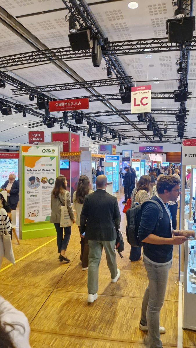 UnivParisSaclay's tweet photo. #UPSaclay Pôle Universitaire d’Innovation (PUI)au salon @Cosmetic360, organisé par @CosmeticValley.
📅 Les 16 et 17 octobre
Retrouvez-nous au Carrousel du Louvre à Paris sur le stand DB18 pour découvrir nos innovations en cosmétique et parfumerie.
🔗 https://t.co/FhEwyHIEIa https://t.co/VDr0J5epkg