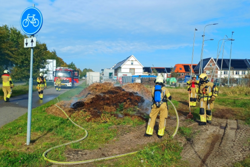 Brand in maaiafval veroorzaakt rookontwikkeling in Eemnes