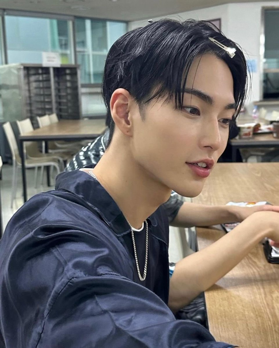 Drop the tags for our Seunghan 

승한을 위한 정의 
#홍승한_법적보호_촉구
We love You Seunghan 
#BringBackSeunghan
Justice For Seunghan