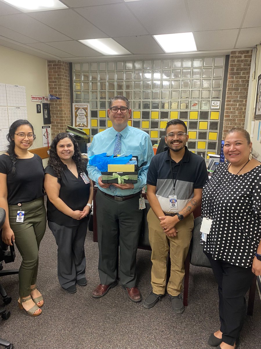 Jones MS Counseling Dept (@ajcounselors) on Twitter photo Happy Bosses Day and Principalβs Month to our amazing <a href="/NISDJones/">Jones Middle School</a> leader, <a href="/LazoNISD/">Javier Lazo</a>!!! Our counseling department is thankful for how much you support us and most importantly, our students! Thank YOU! ππ€πΎ <a href="/NISD/">Northside ISD</a> Happy Bosses Day and Principalβs Month to our amazing <a href="/NISDJones/">Jones Middle School</a> leader, <a href="/LazoNISD/">Javier Lazo</a>!!! Our counseling department is thankful for how much you support us and most importantly, our students! Thank YOU! ππ€πΎ <a href="/NISD/">Northside ISD</a>