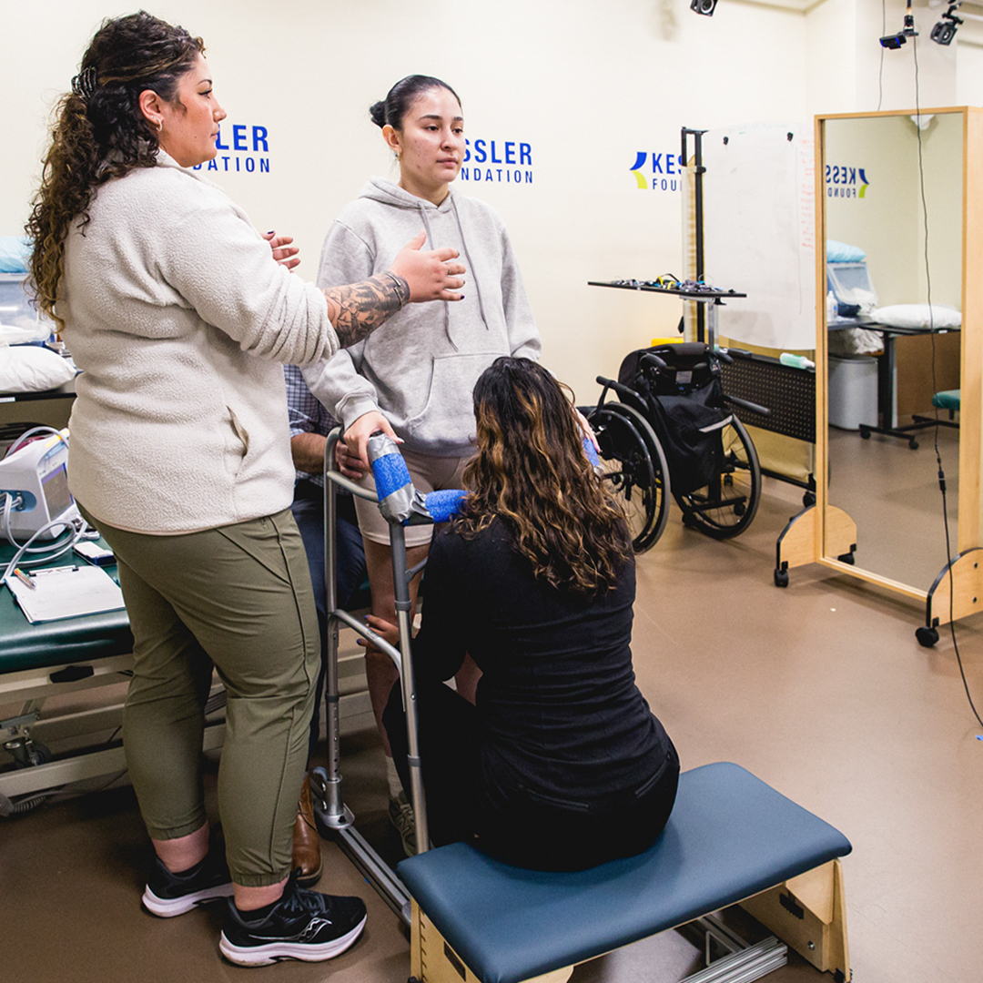 KesslerFdn's tweet photo. Did you know, today is #WorldSpineDay? At Kessler Foundation, we are researching epidural stimulation for recovery of nervous system function, movement, and standing after severe spinal cord injury. To learn more, visit: https://t.co/0tV1CgsvhT
#SpinalStimulation #SCI #NJ https://t.co/rKZJhTzJyF